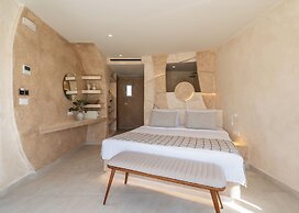 Heyday Luxury Suites