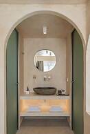 Heyday Luxury Suites