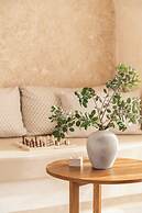 Heyday Luxury Suites