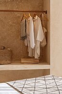 Heyday Luxury Suites