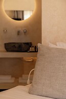 Heyday Luxury Suites