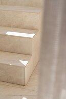 Heyday Luxury Suites