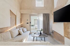 Heyday Luxury Suites