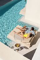 Heyday Luxury Suites