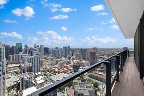 Stylish Downtown Miami Condo with Views