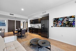 Stylish Downtown Miami Condo with Views