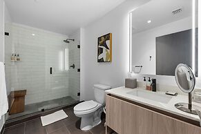 Stylish Downtown Miami Condo with Views