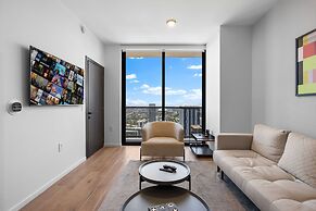 Stylish Downtown Miami Condo with Views