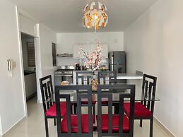 Apartment Near Beach And Airport