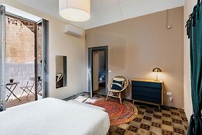 Noto Urban Chic Apartment