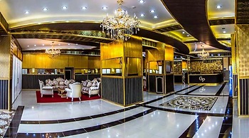 Amazon Hotel - Free Massage