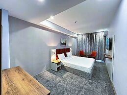 Amazon Hotel - Free Massage