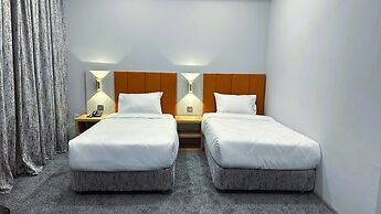 Amazon Hotel - Free Massage