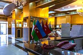 Amazon Hotel - Free Massage