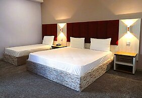 Amazon Hotel - Free Massage