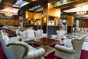 Amazon Hotel - Free Massage