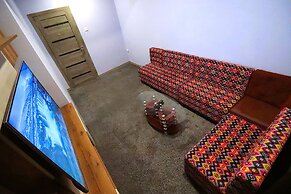 Amazon Hotel - Free Massage