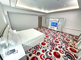 Amazon Hotel - Free Massage