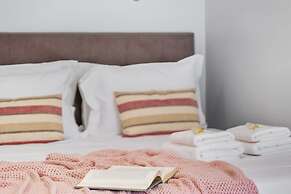 Seaside Sunset - The Shell by Madeira Sun Travel