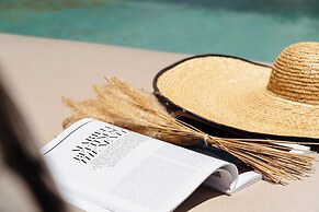 Thalelion Villa Private Pool and Jacuzzi