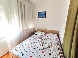Apartment in the Plazh Area Surrounded by Greenery 1