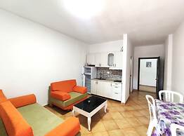 Apartment in the Plazh Area Surrounded by Greenery 1