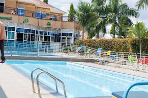 Sun City Amuzement Park Hotel Soroti