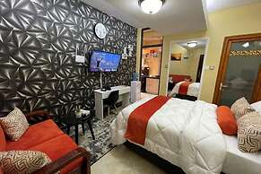 Lux Suites Denis Prit Studio Apartments