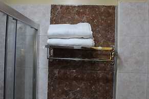 Lux Suites Denis Prit Studio Apartments