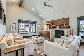 Elegant Mountain Getaway On Daly Ave! 135 3 Bedroom Home by RedAwning