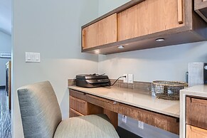 Elegant Mountain Getaway On Daly Ave! 135 3 Bedroom Home by RedAwning