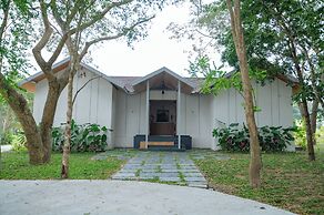 Sandesh Water Edge Kabini