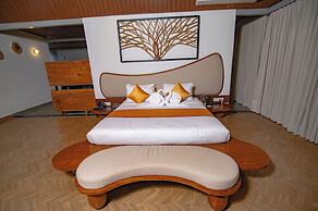 Sandesh Water Edge Kabini