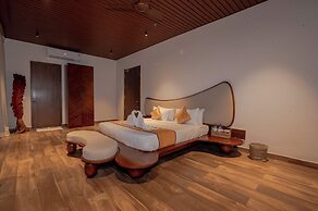 Sandesh Water Edge Kabini