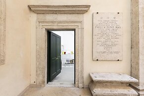 Banchi al Patio in Roma