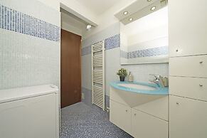 Borgo Alto P1-16 by Wonderful Italy