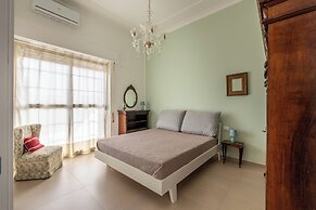 Appartamento a due passi da Villa Trabia