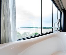 One Riviera Hotel and Residences