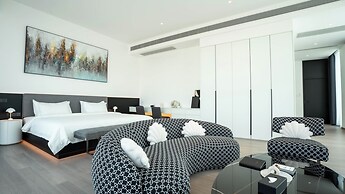 One Riviera Hotel and Residences