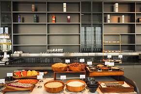 One Riviera Hotel and Residences