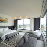 One Riviera Hotel and Residences