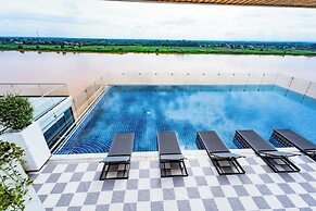 One Riviera Hotel and Residences