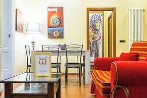Yellow City Apartment by Wonderful Italy