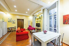 Yellow City Apartment by Wonderful Italy