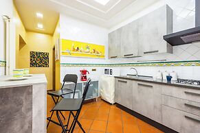 Yellow City Apartment by Wonderful Italy