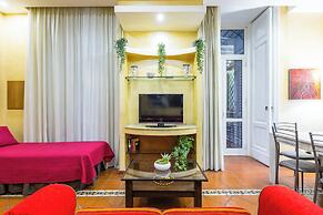 Yellow City Apartment by Wonderful Italy