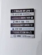 The Rich Living Apartment