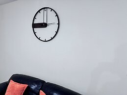 The Rich Living Apartment