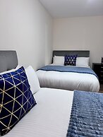 The Rich Living Apartment