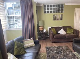 Bijou Parkview Retreat